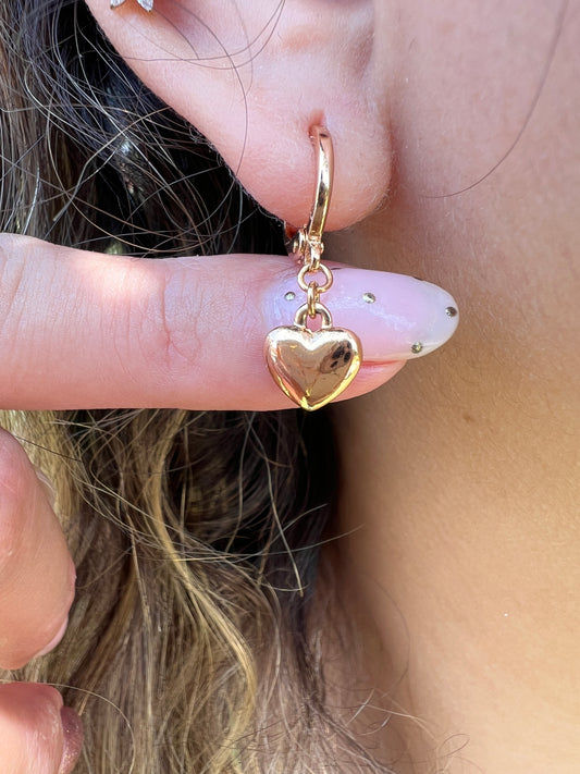 Aretes Corazón 18k